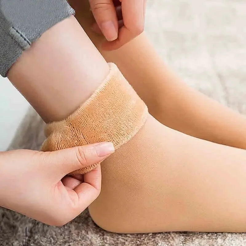 🧦 Chaussettes Thermiques Chaudes en Velours et Laine Épaisse - Collection Hiver 2024/2025