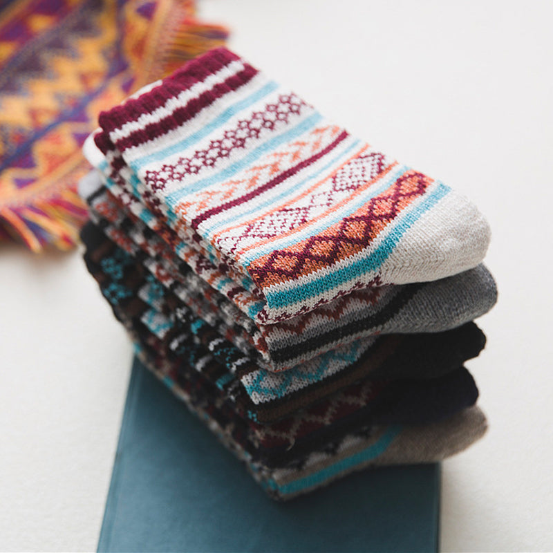 Chaussettes HSS chaudes en laine à rayures pour homme.