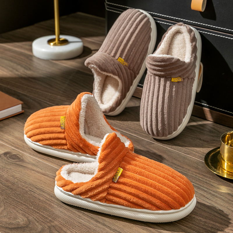 Pantoufles plates en peluche unisexe – Collection Hiver 2024/2025