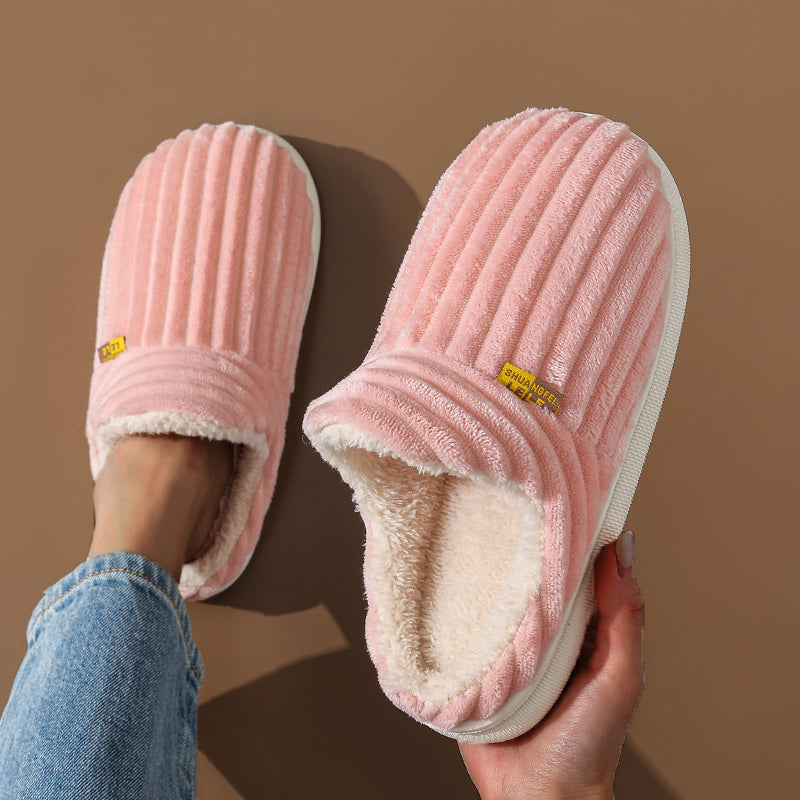 Pantoufles plates en peluche unisexe – Collection Hiver 2024/2025