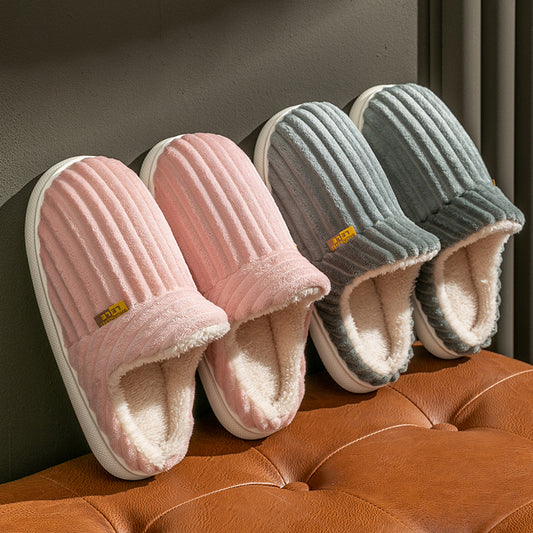Pantoufles plates en peluche unisexe – Collection Hiver 2024/2025